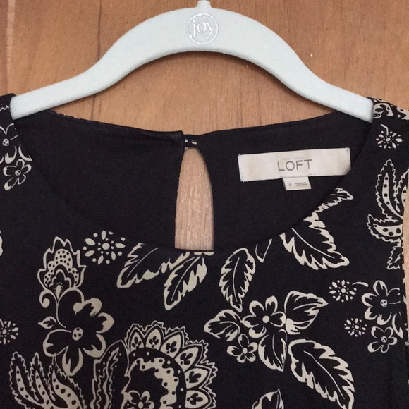 Flowered LOFT dress - Picture 2 of 4